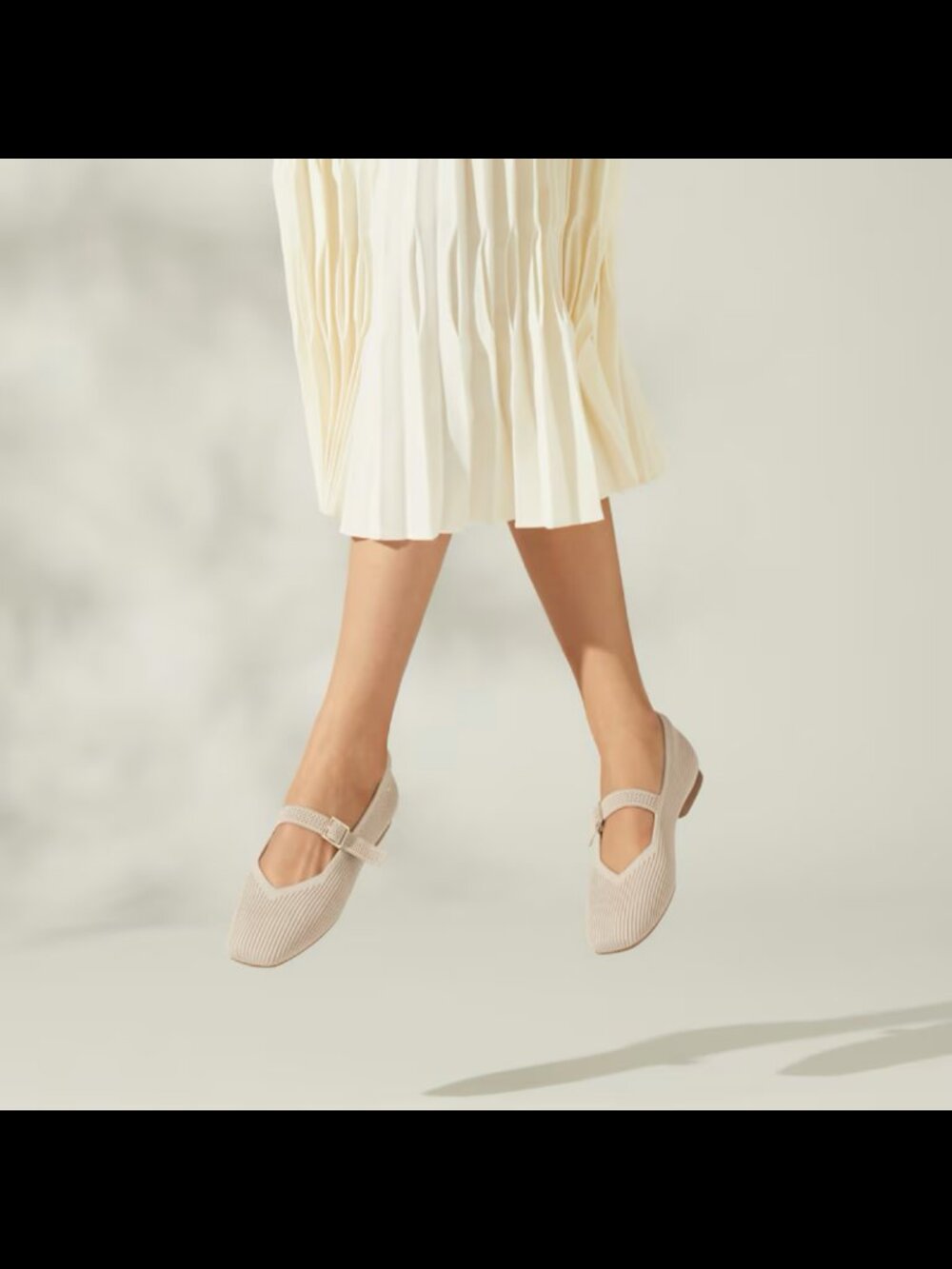 Vivaia Margot Mary-Jane Flats - Picture 2 of 4